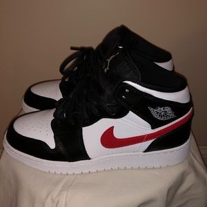 Nike Air Jordan Mid 1’s